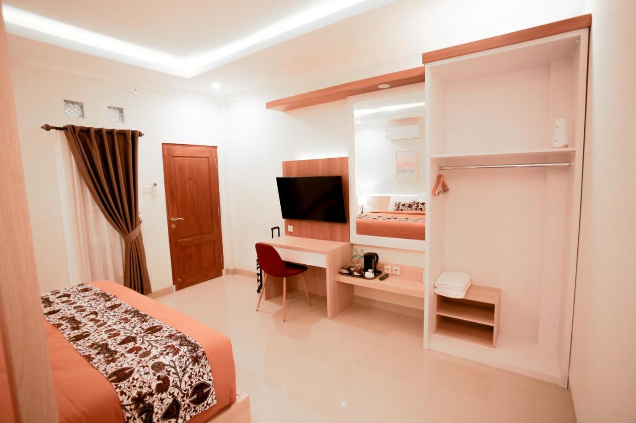 Omah Nayan Hotel Maguwo Екстериор снимка